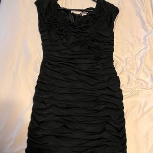 NIKIBI Event dress. Shapes the body very nicely